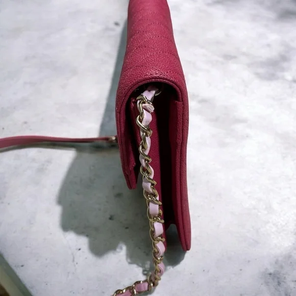CHANEL Hot Pink/Gradient Straps Caviar Thread Around Flap Bag - Picture 7 of 14